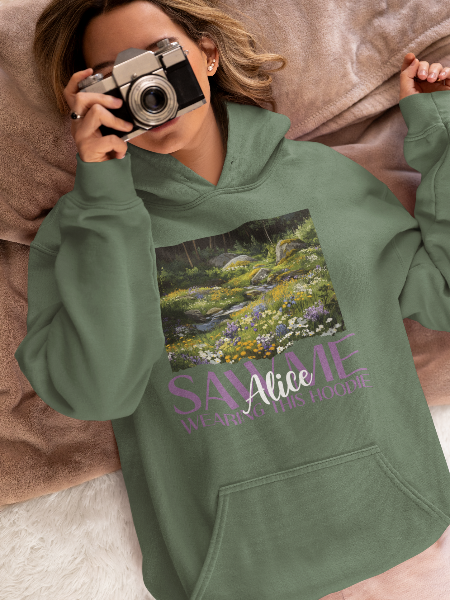 Alice Saw Me Wearing this Shirt | Hoodie