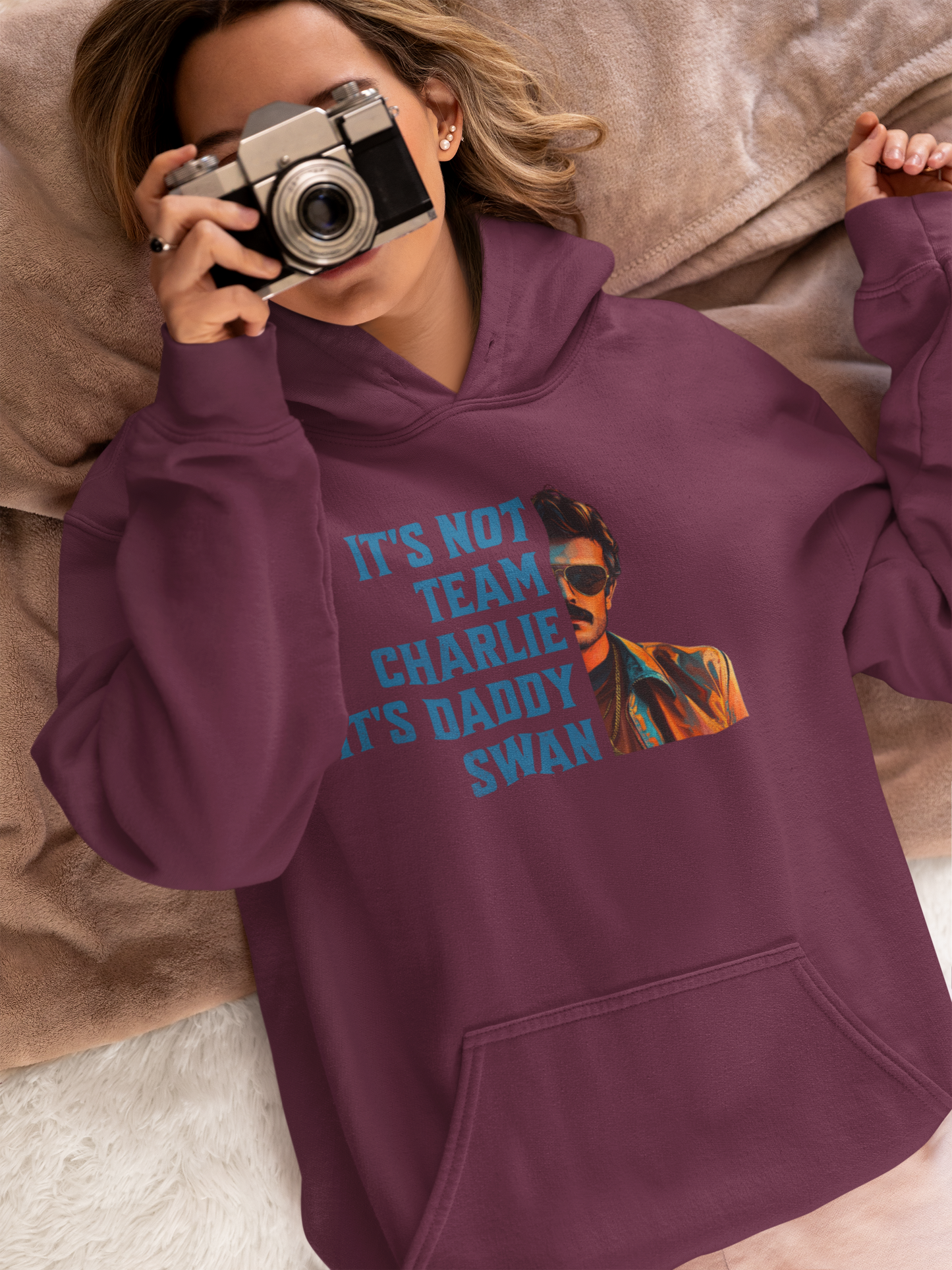 Daddy Swan | Hoodie
