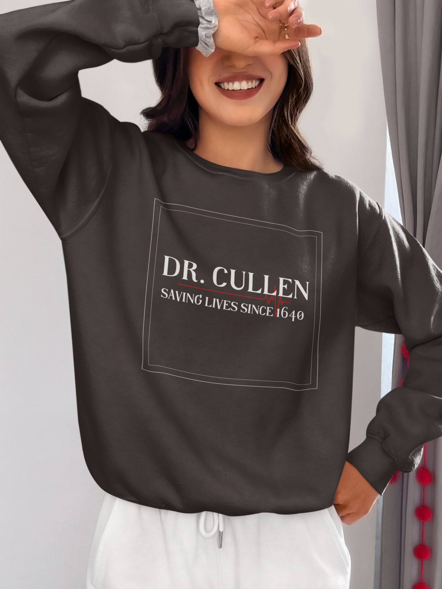 Dr. Cullen | Sweatshirt