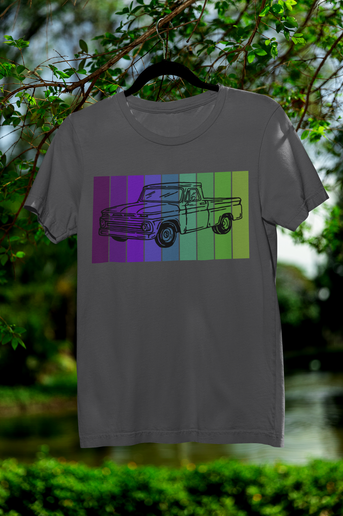 Bella's Truck | Tee