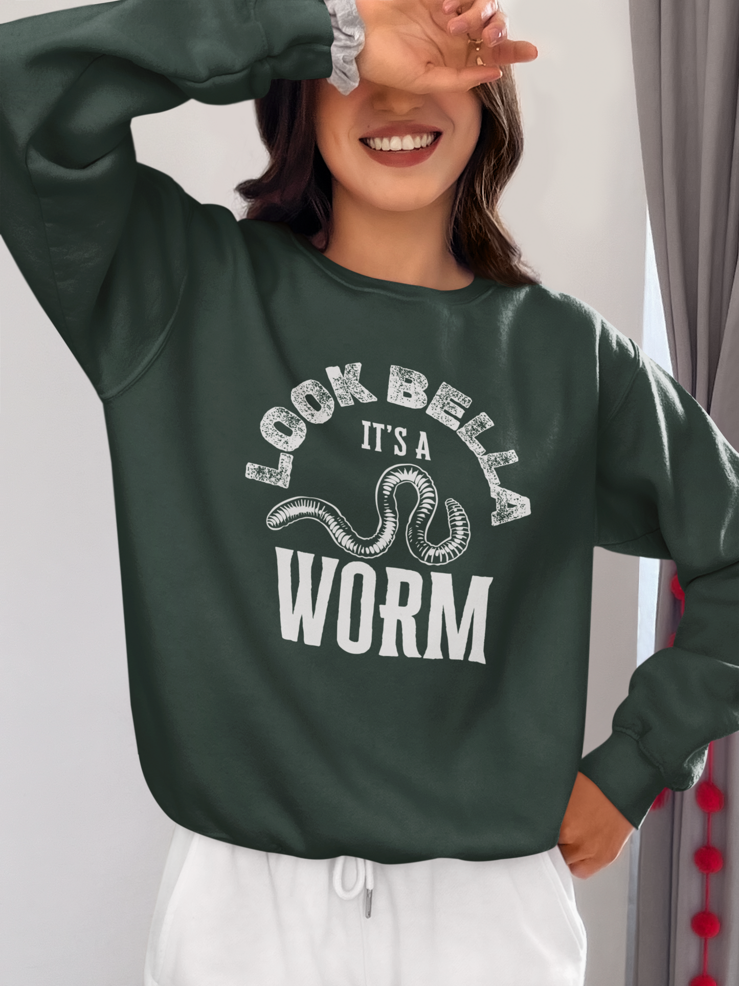 Look Bella, It's A Worm | Sweatshirt