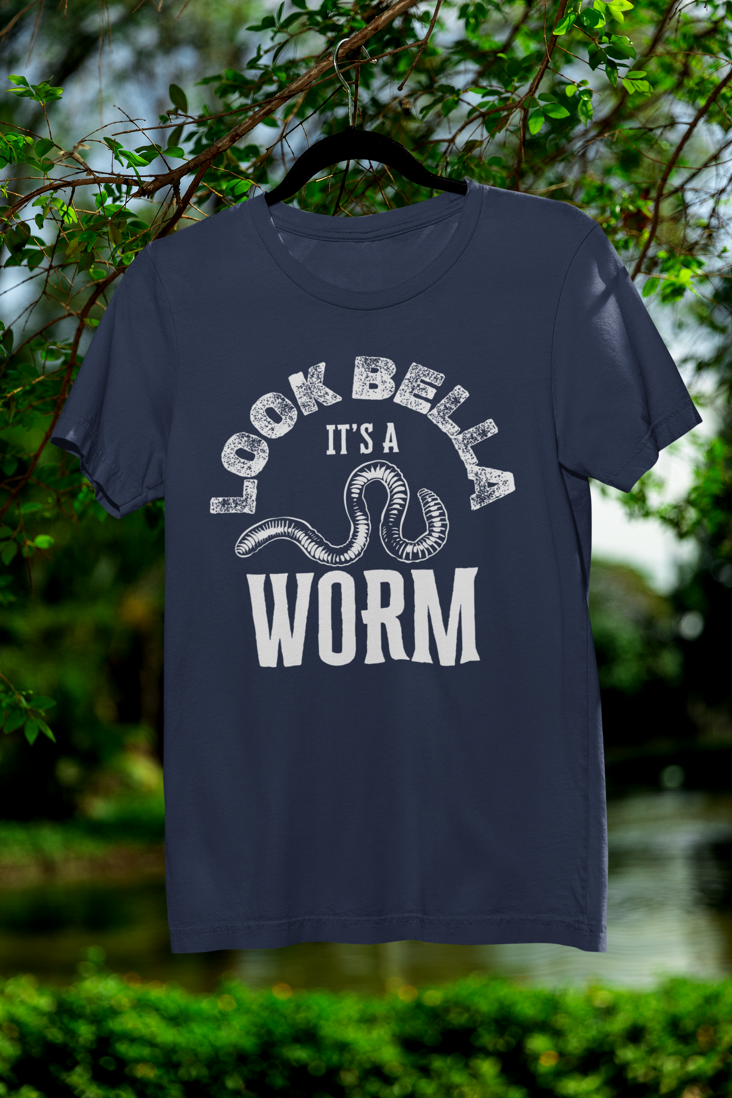 Look Bella, It's A Worm | Tee