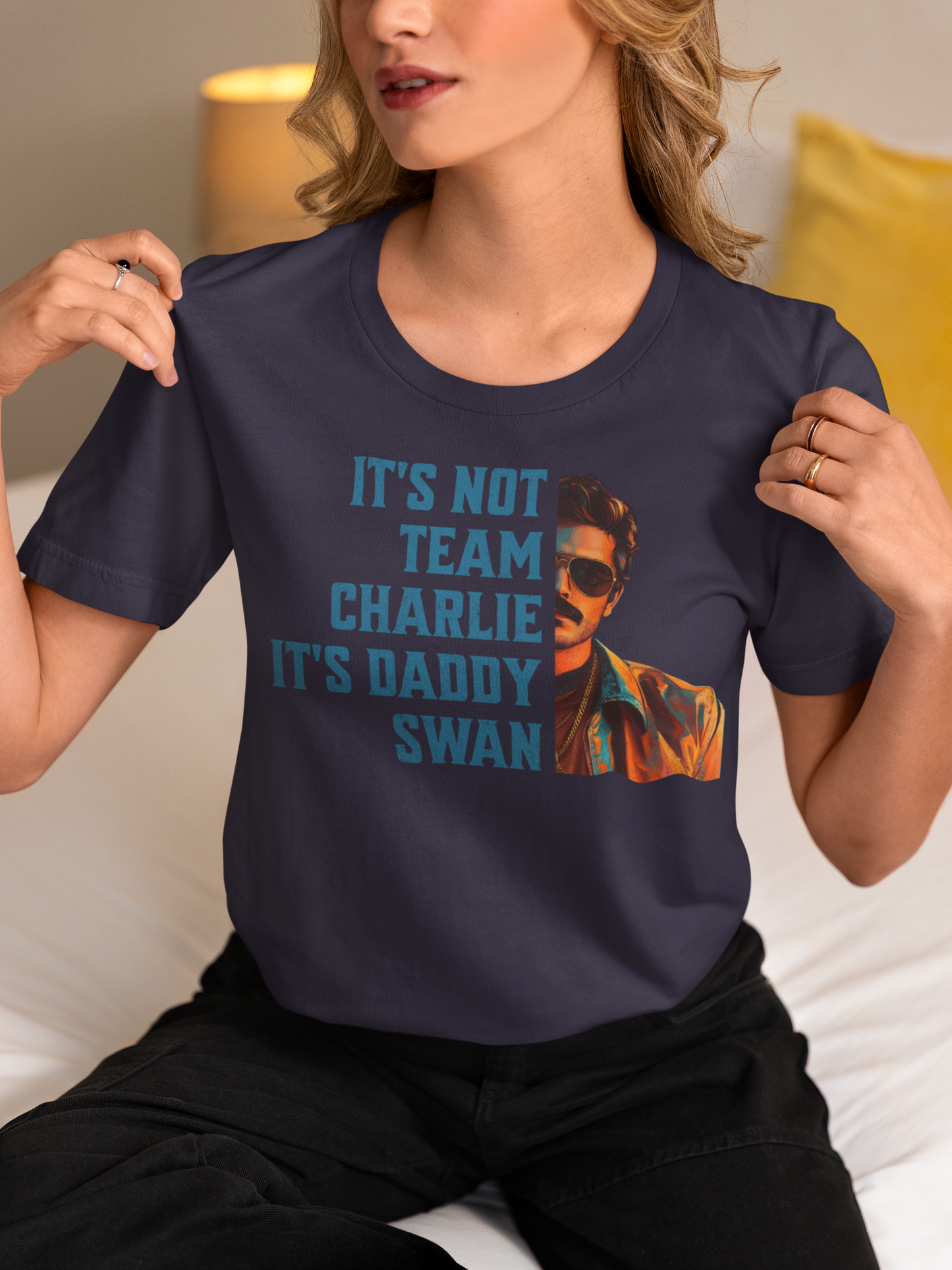 Daddy Swan | Tee