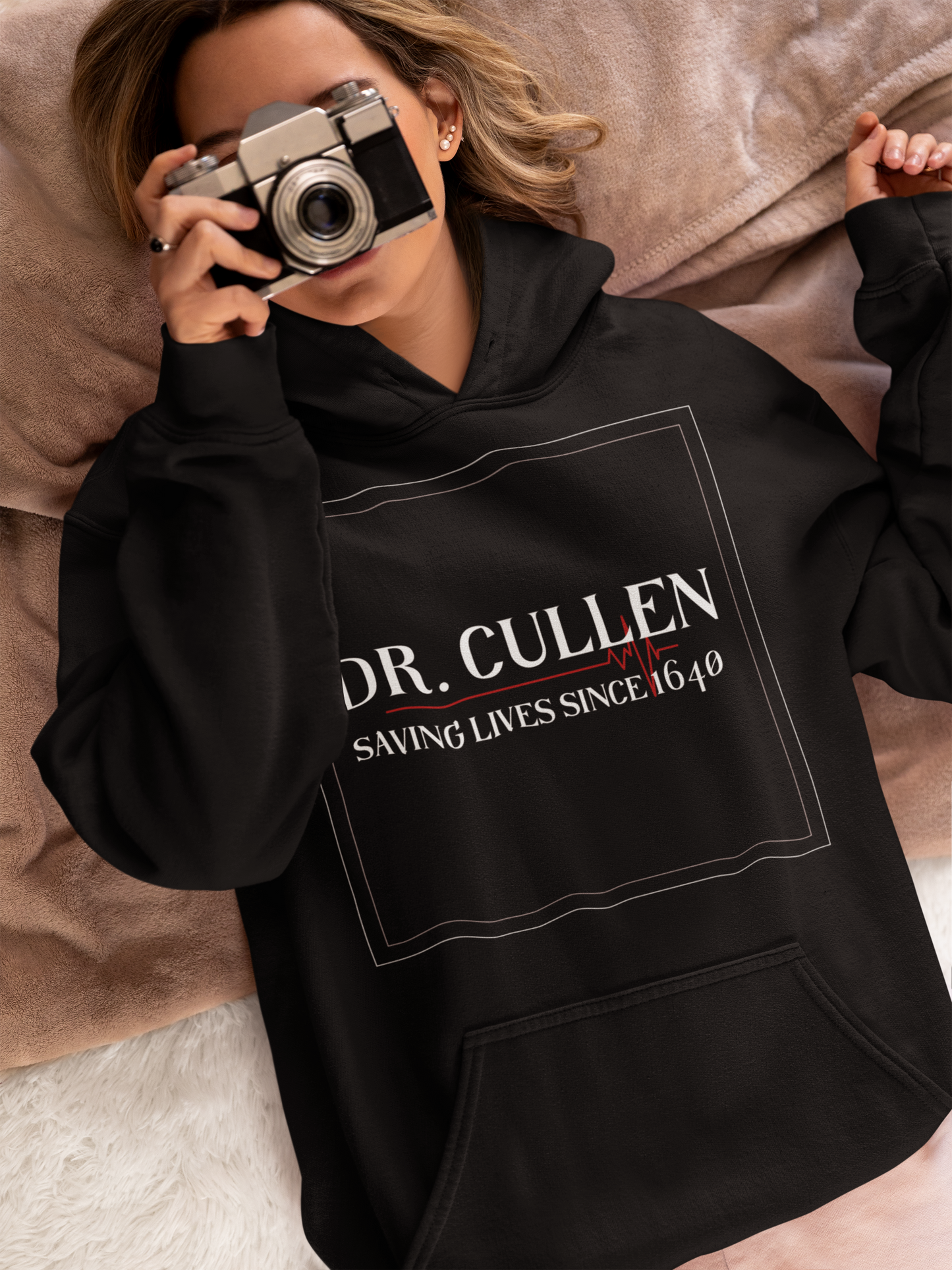 Dr. Cullen | Hoodie