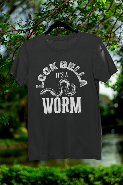 Look Bella, It's A Worm | Tee
